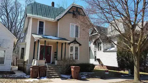 307 E Main, Ionia, MI 48846 photo 1