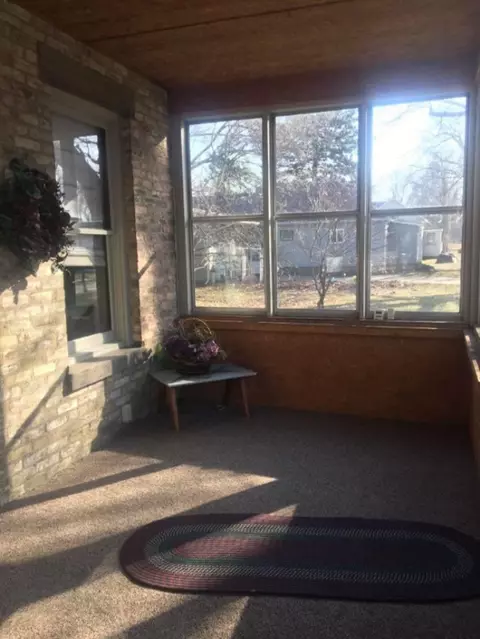512 E Hanson, Whitehall, MI 49461 photo 3