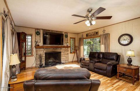 7863 N 39th, Augusta, MI 49012 photo 7