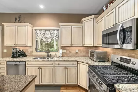1433 Conservancy, Ada, MI 49301 photo 10