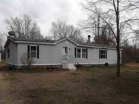 4269 Blue Vis, Evart, MI 49631 photo 1