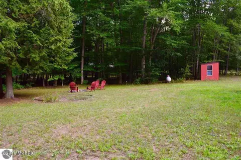 4019 Leckrone, Brethren, MI 49619 photo 5