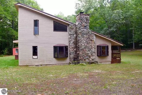 4019 Leckrone, Brethren, MI 49619 photo 4