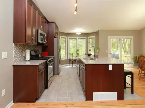 1940 Woodfern, Lowell, MI 49331 photo 23