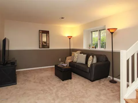 1940 Woodfern, Lowell, MI 49331 photo 32
