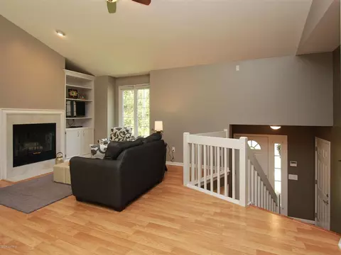 1940 Woodfern, Lowell, MI 49331 photo 12