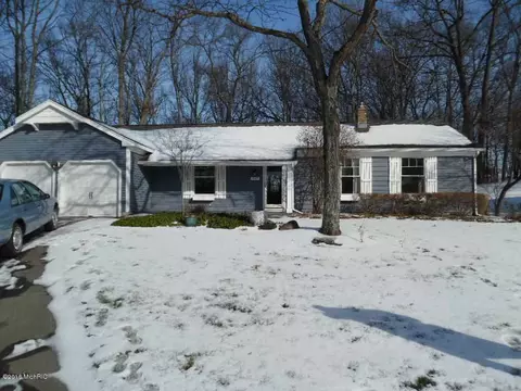 469 Edgeworthe, Ada, MI 49301 photo 1