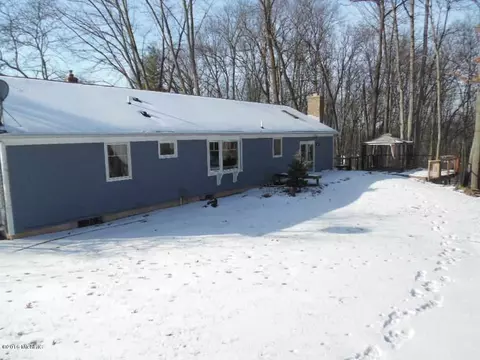 469 Edgeworthe, Ada, MI 49301 photo 3