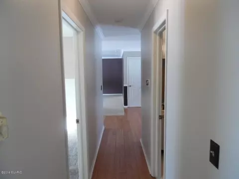 469 Edgeworthe, Ada, MI 49301 photo 12