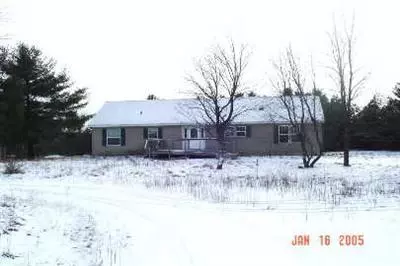 5218 E 28th, White Cloud, MI 49349 photo 1