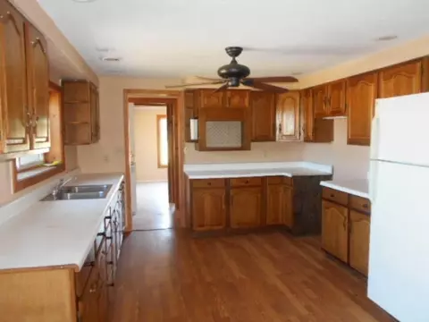134 N Main, Custer, MI 49405 photo 6