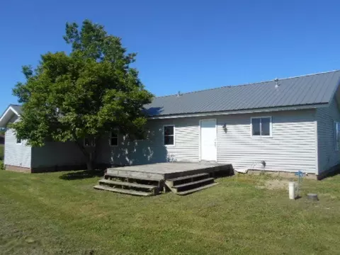 134 N Main, Custer, MI 49405 photo 5