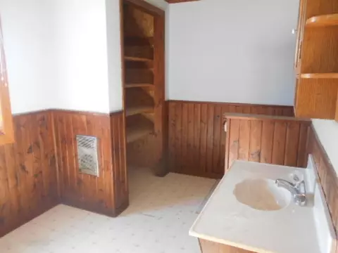 134 N Main, Custer, MI 49405 photo 10