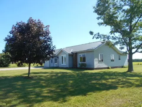134 N Main, Custer, MI 49405 photo 1
