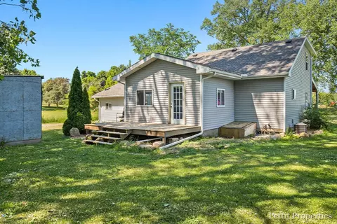 13575 S Jones, Eagle, MI 48822 photo 21