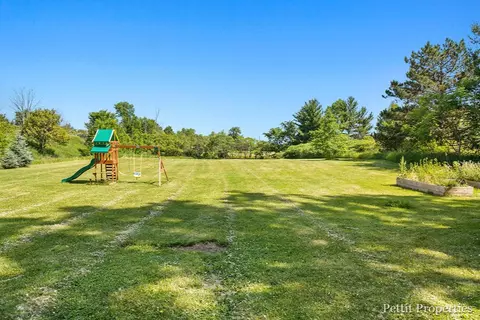 13575 S Jones, Eagle, MI 48822 photo 24