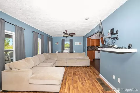 13575 S Jones, Eagle, MI 48822 photo 5