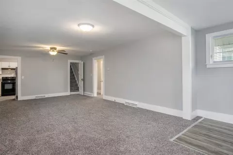 611 E Water, Cassopolis, MI 49031 photo 7
