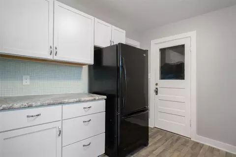 611 E Water, Cassopolis, MI 49031 photo 8