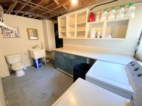 908 Cherry, Big Rapids, MI 49307 photo 16