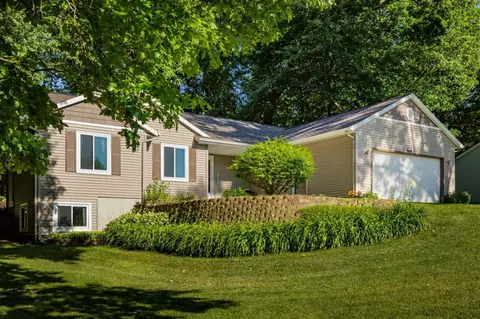 246 Fairway, Plainwell, MI 49080 photo 3