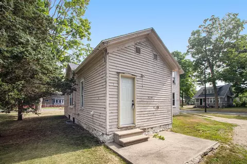 615 State, Three Rivers, MI 49093 photo 6