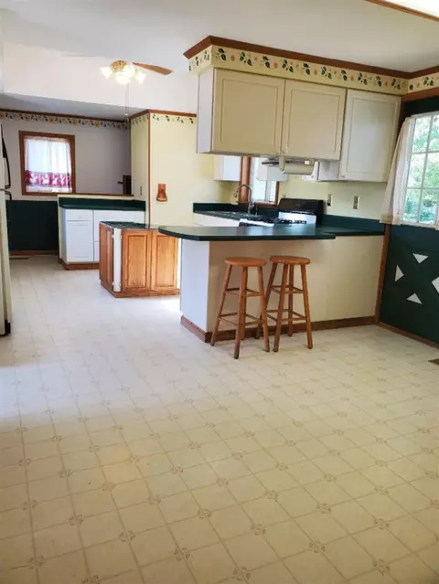 119 E Cherry, Reading, MI 49274 photo 11