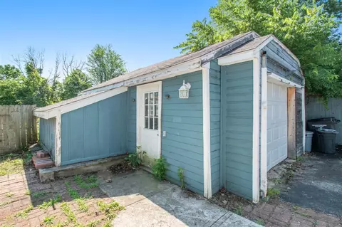 205 Cedar, Three Oaks, MI 49128 photo 4