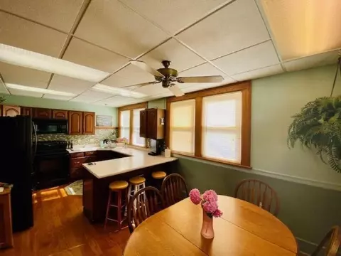 437 Second, Manistee, MI 49660 photo 17