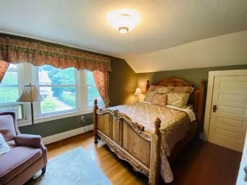 437 Second, Manistee, MI 49660 photo 20