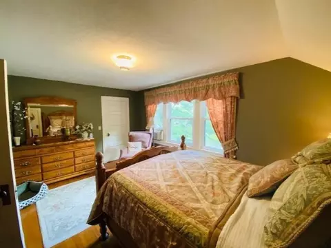 437 Second, Manistee, MI 49660 photo 21