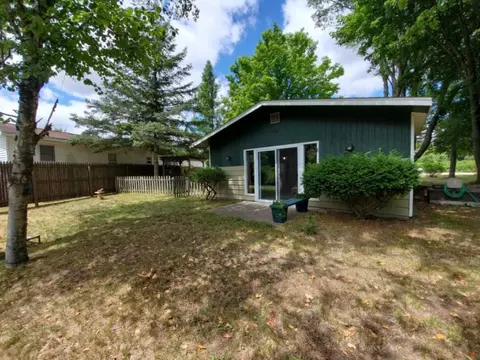 21068 Ceaser Dr, Marion, MI 49665 photo 4
