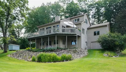 5637 Circle, Newaygo, MI 49337 photo 3