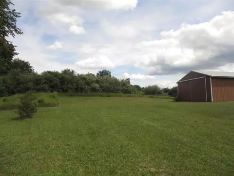 1130 Stanton, Stanton, MI 48888 photo 17