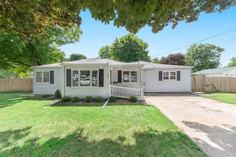 326 E State, Mendon, MI 49072 photo 1