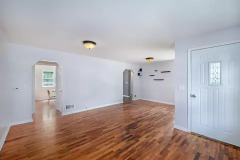 326 E State, Mendon, MI 49072 photo 4
