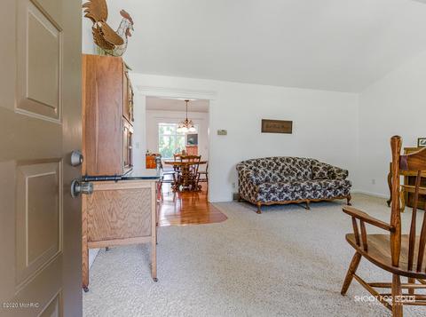 3579 Walnut, Hamilton, MI 49419 photo 4