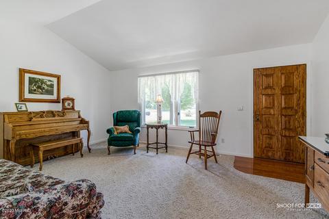 3579 Walnut, Hamilton, MI 49419 photo 3
