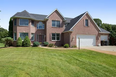 313 Hyder Cir, Plainwell, MI 49080 photo 1