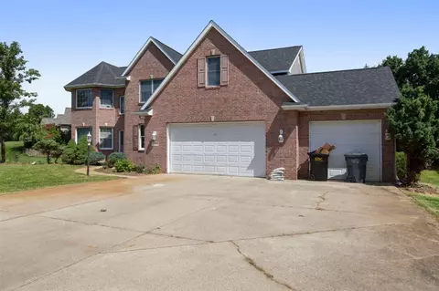 313 Hyder Cir, Plainwell, MI 49080 photo 3