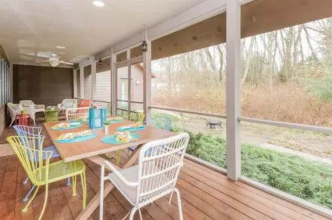 304 Mcvea, Douglas, MI 49406 photo 25