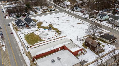 86 Pine, Manistee, MI 49660 photo 7