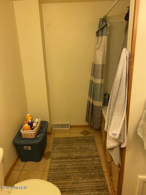 1017 7th, Three Rivers, MI 49093 photo 13