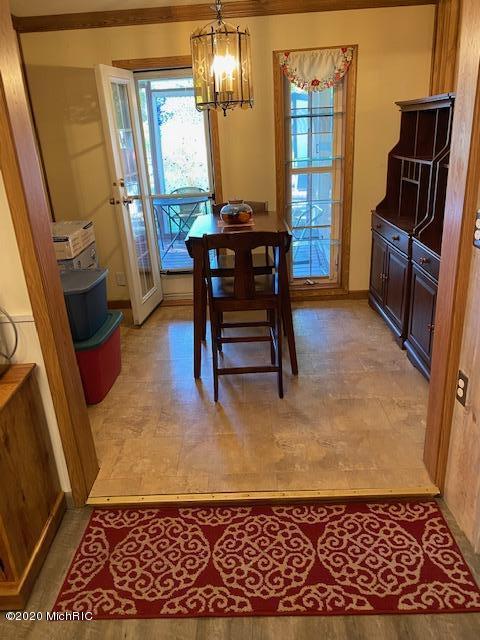 1017 7th, Three Rivers, MI 49093 photo 6