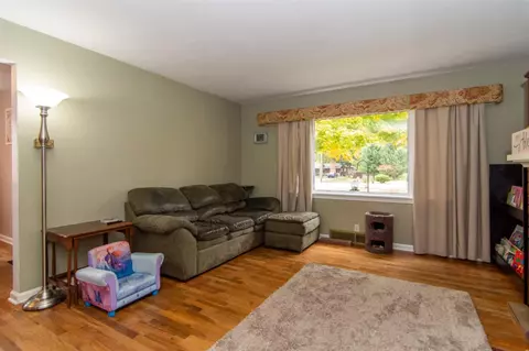 2832 S Third, Niles, MI 49120 photo 3