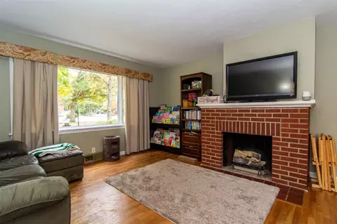 2832 S Third, Niles, MI 49120 photo 2