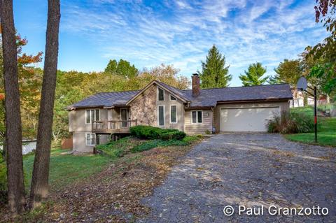 7627 36th St SE, Ada, MI 49301 photo 1