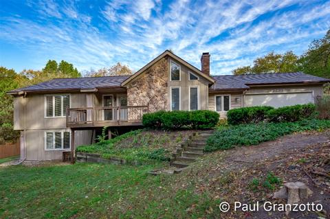 7627 36th St SE, Ada, MI 49301 photo 3