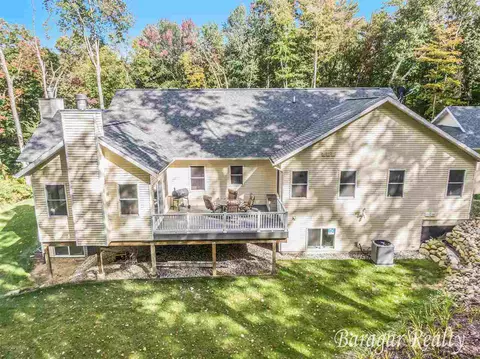 677 Auburn, Ada, MI 49301 photo 28