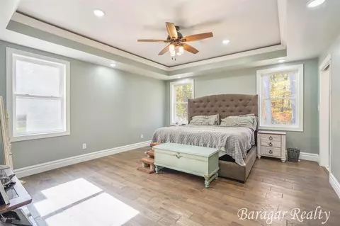 677 Auburn, Ada, MI 49301 photo 16